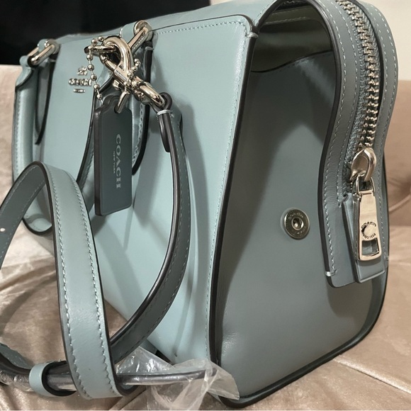 Brand new leather Coach purse with tags, originally $395.00 - Picture 5 of 14